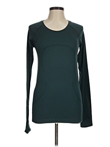 Lululemon Athletica Long Sleeve T-Shirt (view 1)
