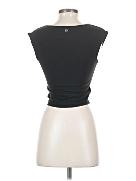 Unbranded Sleeveless T-Shirt (view 2)
