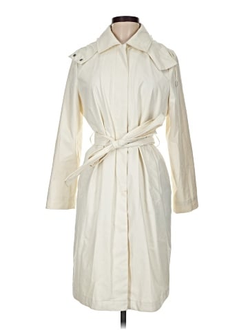 BR STANDARD Trenchcoat (view 1)