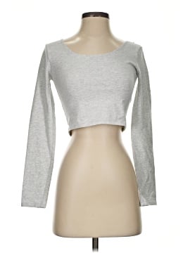 Brandy Melville 3/4 Sleeve T-Shirt (view 1)