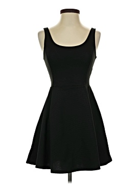 Divided by H&M Women's Little Black Dresses On Sale Up To 90% Off Retail | ThredUp Divided by H&M Women's Little Black Dresses On Sale Up To 90% Off Retail | ThredUp