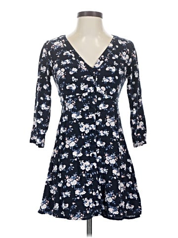 Abercrombie & Fitch Casual Dress (view 1)