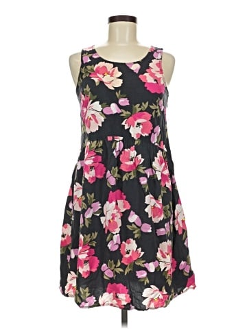 Old Navy Casual Dress (view 1)