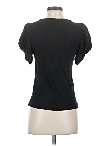 GOLDIE Short Sleeve T-Shirt (view 2)