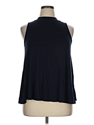 Bobeau Tank Top (view 1)