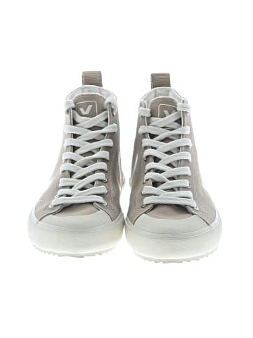 VEJA Sneakers (view 2)