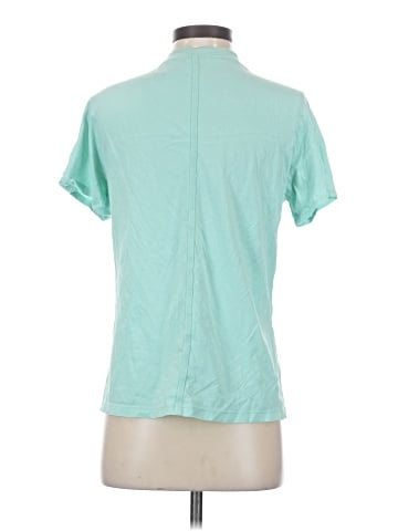 Lululemon Athletica Short Sleeve T-Shirt (view 2)