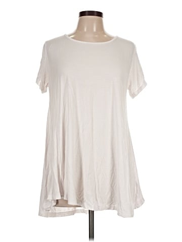 Larace Short Sleeve T-Shirt (view 1)