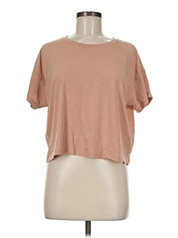 Lululemon Athletica Short Sleeve T-Shirt (view 1)