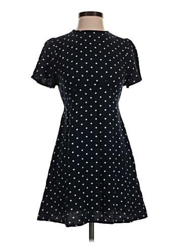 Old Navy Casual Dress (view 1)