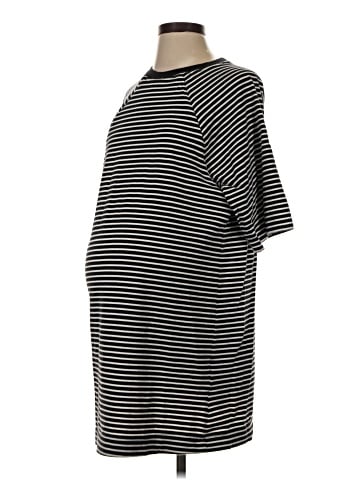 H&M Mama Short Sleeve T-Shirt (view 1)