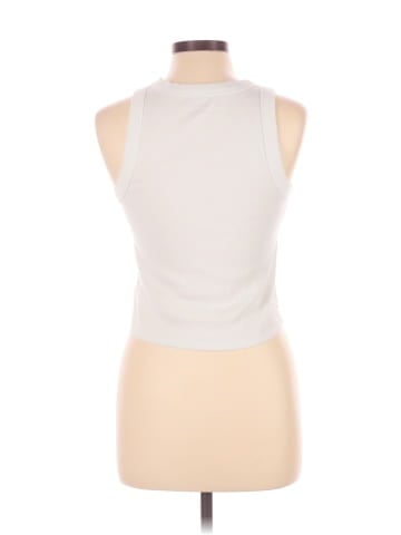 Old Navy Sleeveless T-Shirt (view 2)