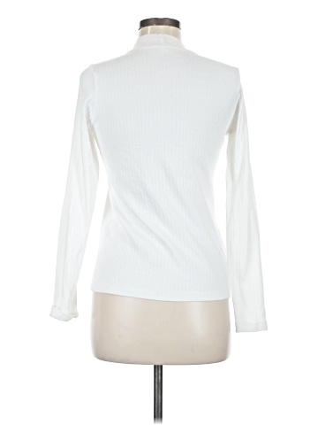 Uniqlo Long Sleeve Turtleneck (view 2)