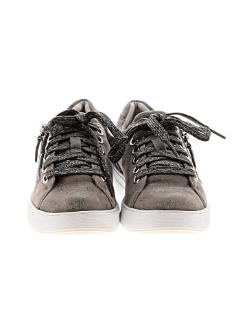 Munro American Sneakers (view 2)