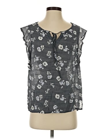 Como Black Sleeveless Blouse (view 1)