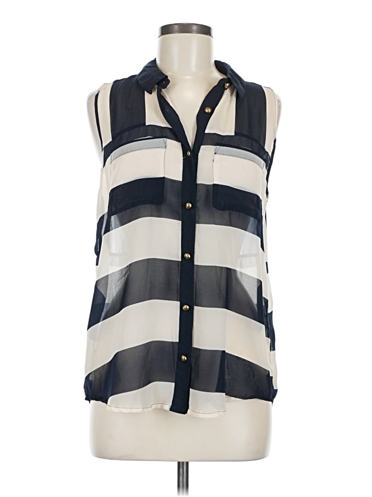 Pre-owned Forever 21 Sleeveless Button Down Shirt In Blue