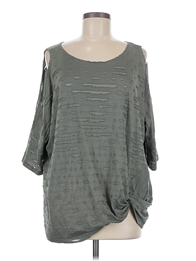 Pre-owned Eesome 3/4 Sleeve Top Gray Cold Shoulder Neckline Tops