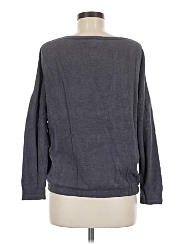 Barefoot Dreams Pullover Sweater (view 2)