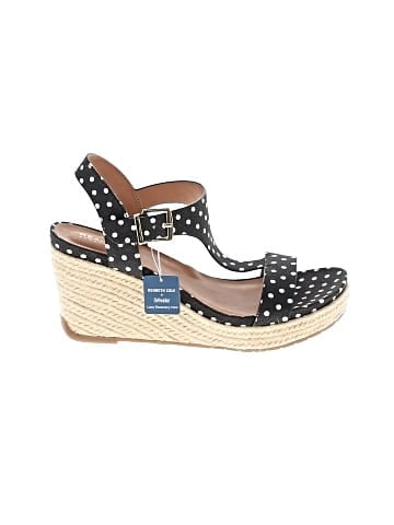 Kenneth Cole REACTION Wedges (view 1)