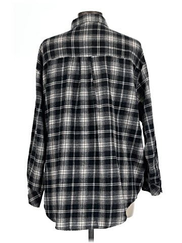 Wild Fable Long Sleeve Button-Down Shirt (view 2)