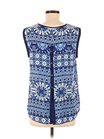 Zac & Rachel Sleeveless T-Shirt (view 2)