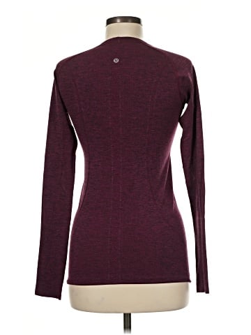 Lululemon Athletica Long Sleeve T-Shirt (view 2)