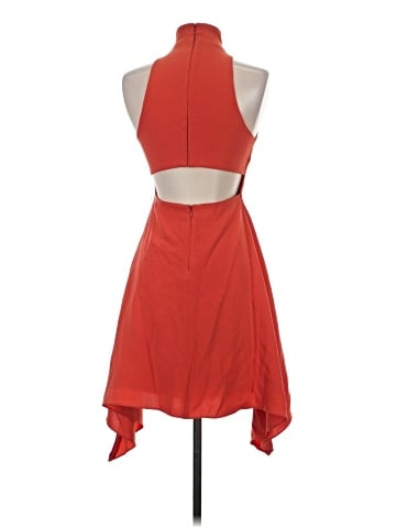 Cinq à Sept Cocktail Dress (view 2)