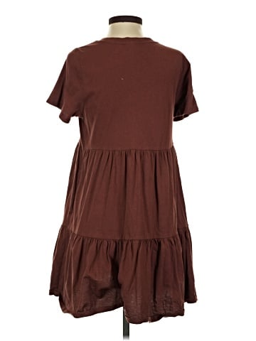 Old Navy Casual Dress (view 2)