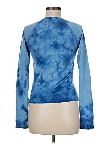 Lululemon Athletica Long Sleeve T-Shirt (view 2)