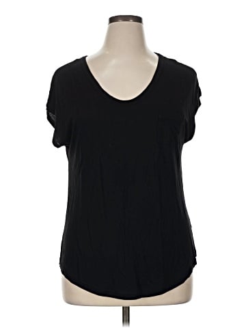 Gap Short Sleeve T-Shirt (view 1)