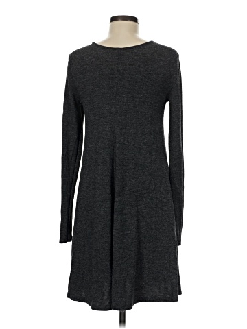 Old Navy Casual Dress (view 2)