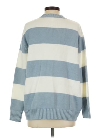 Moon & Madison Pullover Sweater (view 2)