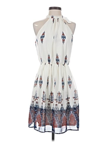 Suzy Shier Casual Dress (view 1)
