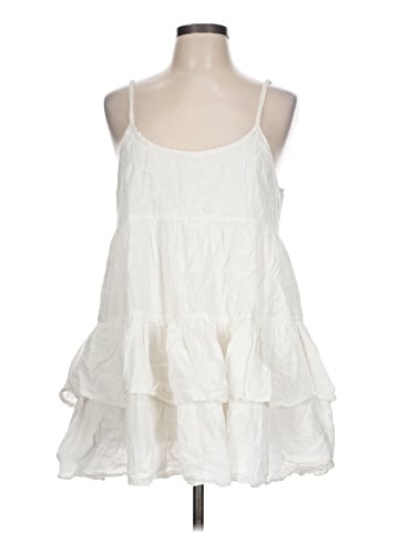 Lilis Closet Cocktail Dress (view 1)