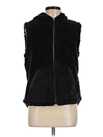 Legendary Whitetails Faux Fur Vest (view 1)