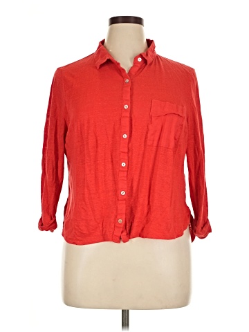 GB 3/4 Sleeve Button-Down Shirt (view 1)