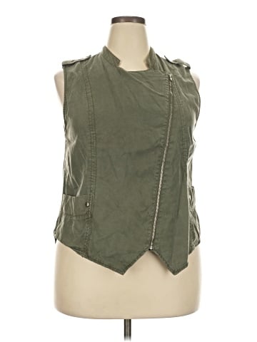 Mossimo Vest (view 1)