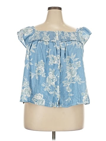 Old Navy Sleeveless Blouse (view 1)