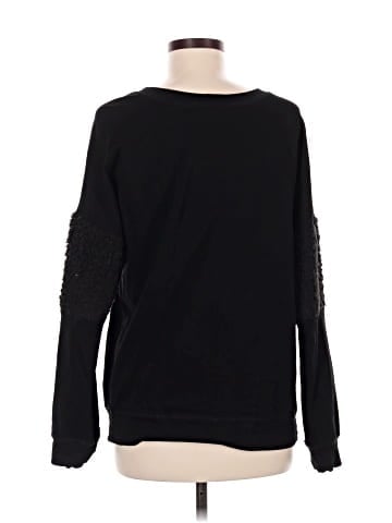 Socialite Long Sleeve T-Shirt (view 2)
