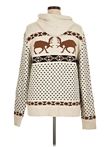 American Eagle Outfitters Pullover Sweater (view 2)