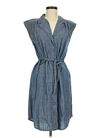 Old Navy Casual Dress (view 1)