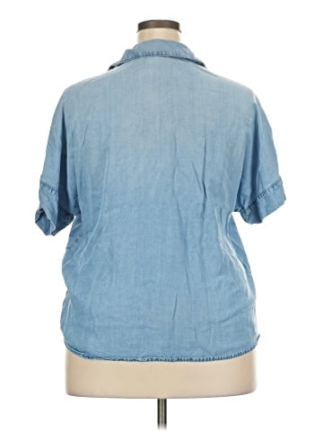 Reitmans Short Sleeve Blouse (view 2)