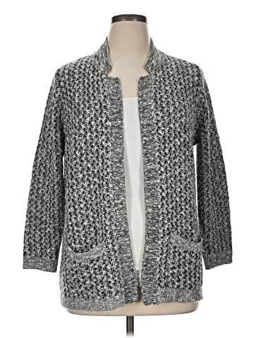 Skies Are Blue Kimono (view 1)