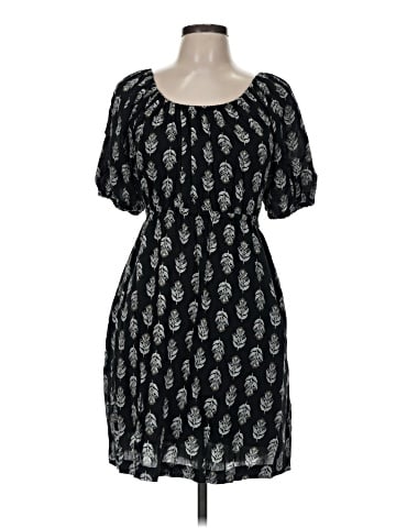 Old Navy Casual Dress (view 1)