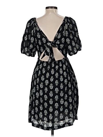 Old Navy Casual Dress (view 2)