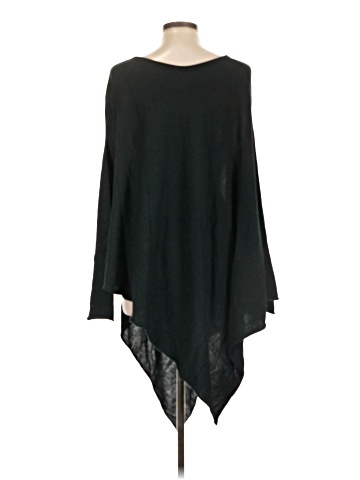 Stella Carakasi Poncho (view 2)