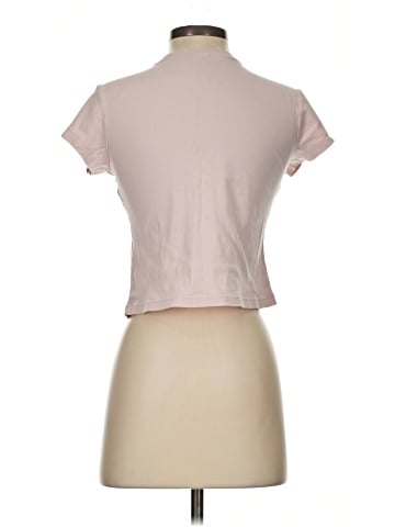 Uniqlo Short Sleeve T-Shirt (view 2)