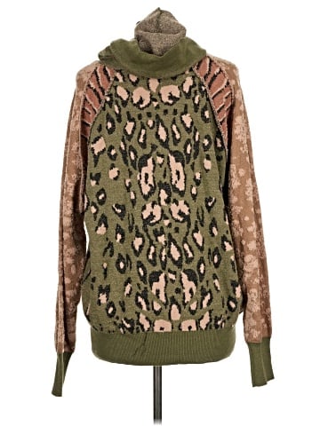 Easel Pullover Hoodie (view 2)