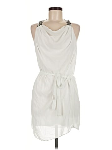 Robbi & Nikki Casual Dress (view 1)