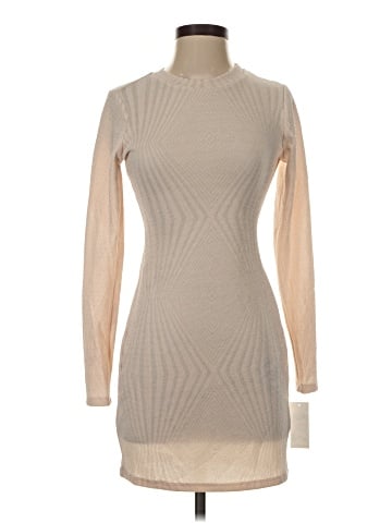 B. Darlin Casual Dress (view 1)